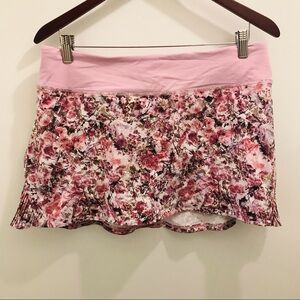 Lululemon Play Off the Pleats Skirt 10 Blossom Spritz Multi Pink Chalk skort